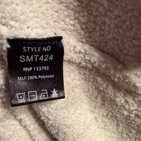 Tan heart “wish” Berber baby soft crewneck oversized - Picture 7 of 7